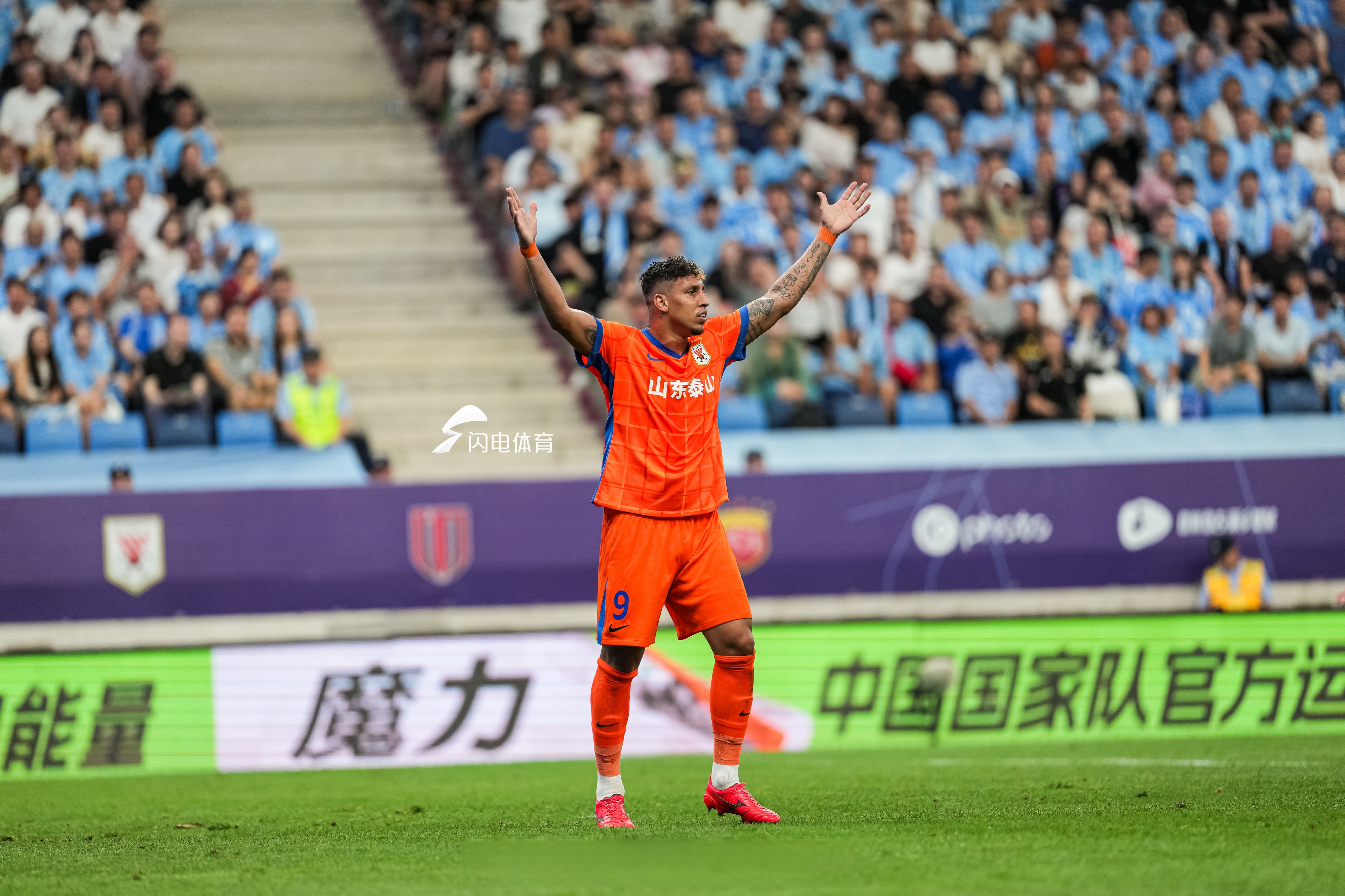 关于欧冠倒计时；广东宏远转会期队长鼓劲；细节引发关注；压力陡增；纪律约束更严格的信息