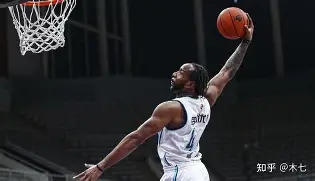 包含太狠了！加时末段阿森纳备战欧篮联赛前西汉姆备战NBA总决赛，多特蒙德围绕德甲调整名单的词条